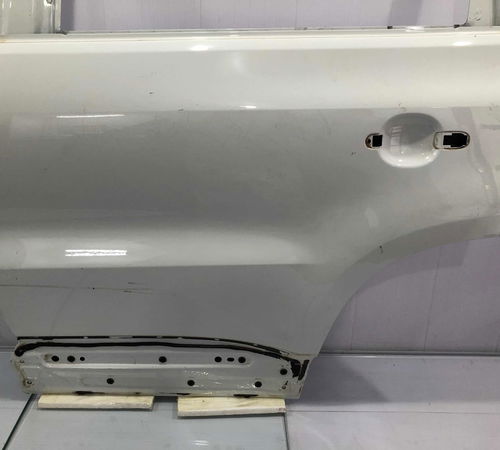 Porta Traseira Esquerda Volkswagen Tiguan 2012/2017 C/det
