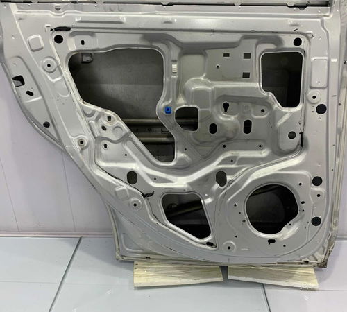 Porta Traseira Esquerda Nissan 2008/2015