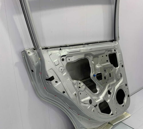 Porta Traseira Esquerda Nissan 2008/2015