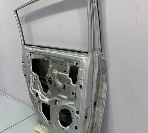 Porta Traseira Esquerda Nissan 2008/2015