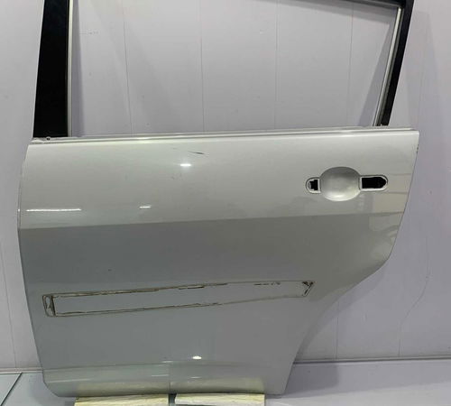 Porta Traseira Esquerda Nissan 2008/2015