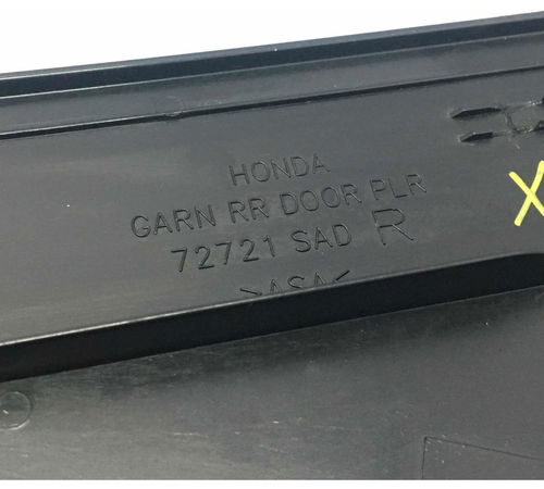 Moldura Quadro Janela Traseira Direita Honda Fit 2003/2007