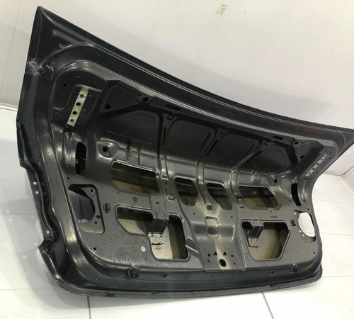 Capo Tampa Traseira Chevrolet Cruze Sedan 2012/16 C/detalhe
