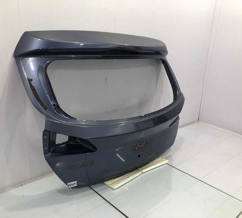 Capo Tampa Traseira Hyundai Hb20 Hatch 2013/18 Com Detalhe 