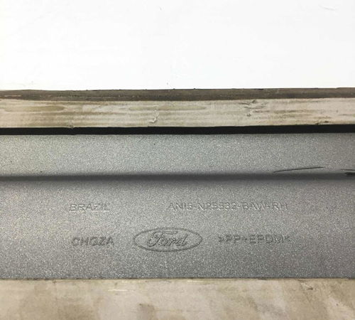 Friso Borrachão Traseiro D. Ford Ecosport 08/12 C/detalhe