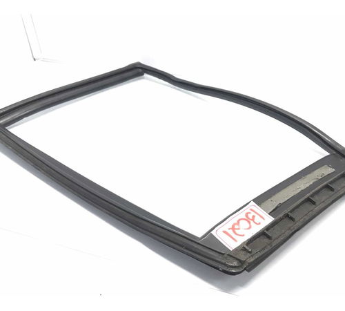 Borracha Vidro Fixo Traseiro Direito Nissan Tiida 2008/2014