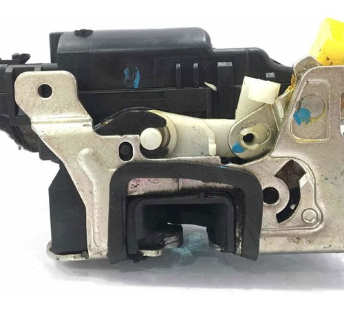 Fechadura Porta Traseira Direita Renault Duster 2016