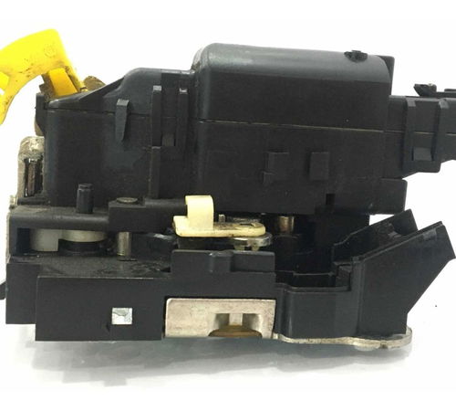 Fechadura Porta Traseira Direita Renault Duster 2016