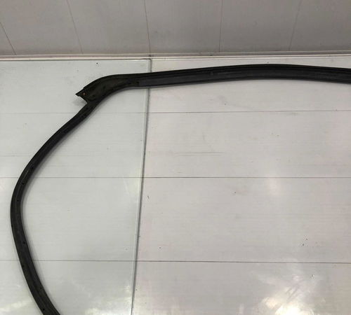 Borracha De Vedação Traseira Direita Ford Fusion 2006/2009