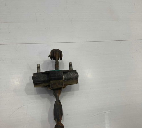 Limitador De Porta Traseira Direita Ford Fusion 06/09