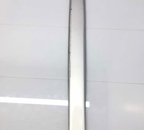 Friso Prata C/detalhe Porta Traseira Dir...