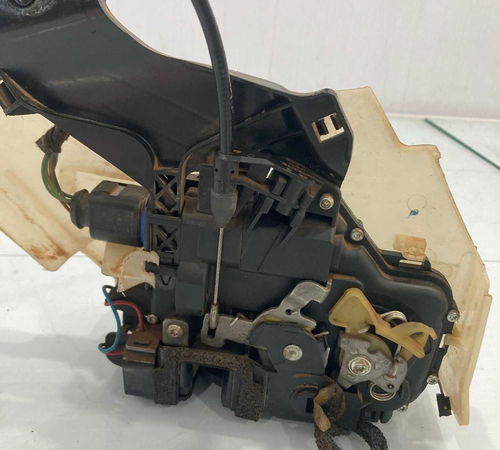 Fechadura Traseira Direita Volkswagen Polo Sedan 2012