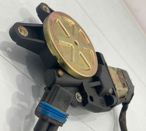 Motor Máquina De Vidro Traseiro Direito Gm Corsa Classic