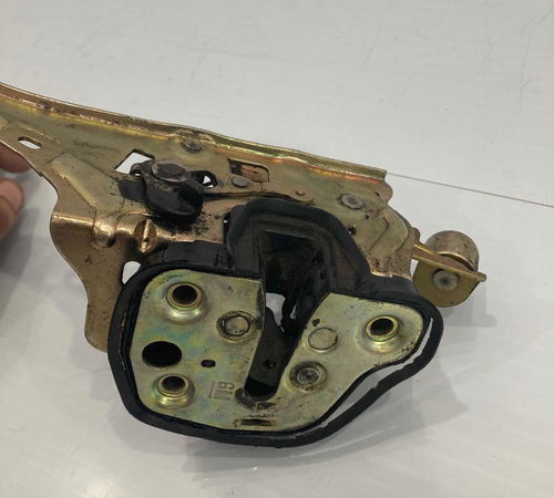 Fechadura Porta Traseira Direita Chevrolet Corsa Classic