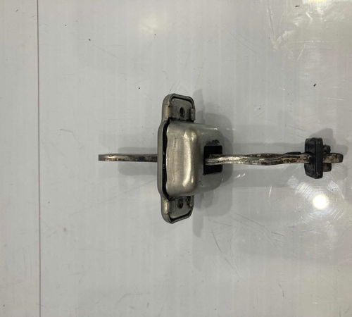 Limitador Porta Traseira Direita Chevrolet Corsa Classic