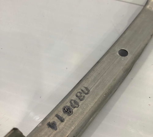 Guia Do Vidro Traseira Direita Chevrolet Corsa Classic 00/10