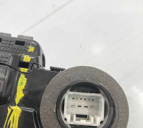 Fechadura Traseira Direita Toyota Corolla 2020/2021