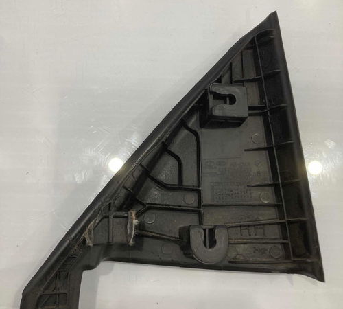 Acabamento Traseiro Direito Interno Hyundai Hb20 Sedan C/der