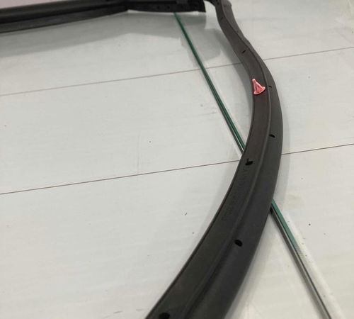 Borracha De Vedação Traseira Direita Toyota Corolla 20/21