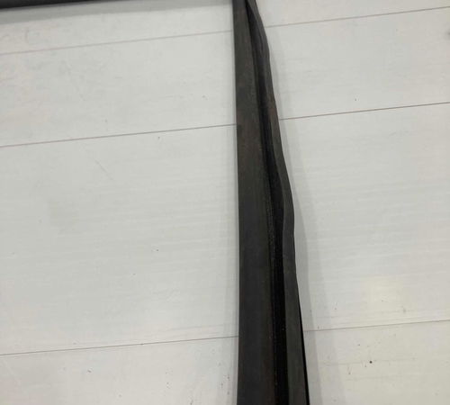 Borracha Canaleta Traseira Direita Hyundai Hb20 Hatch 2016