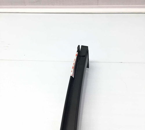 Guia Canaleta Vidro Traseira Direita Toyota Corolla 15/17