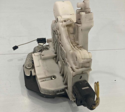 Fechadura Traseira Direita Volkswagen Voyage G5/g6 2013