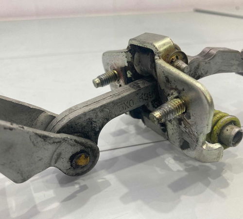 Limitador Porta Traseira Direita Volkswagen Gol G3/g4 02/12