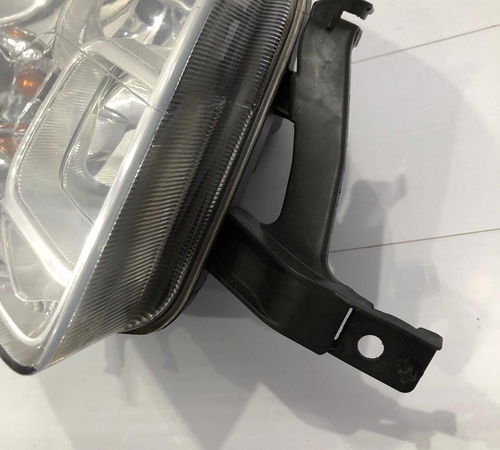 Farol Direito Ford Fusion 2006/2009 Recuperado