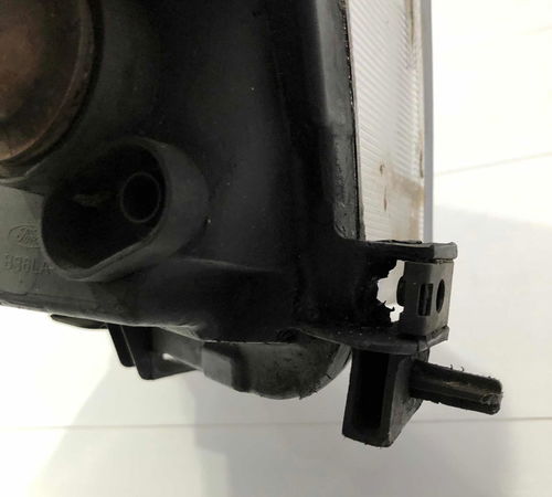 Farol Direito Ford Fusion 2006/2009 Recuperado