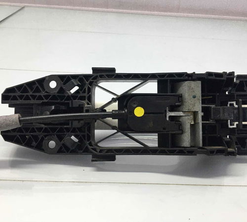 Maçaneta Externa Traseira Direita Volkswagen Up 16/20 C/det