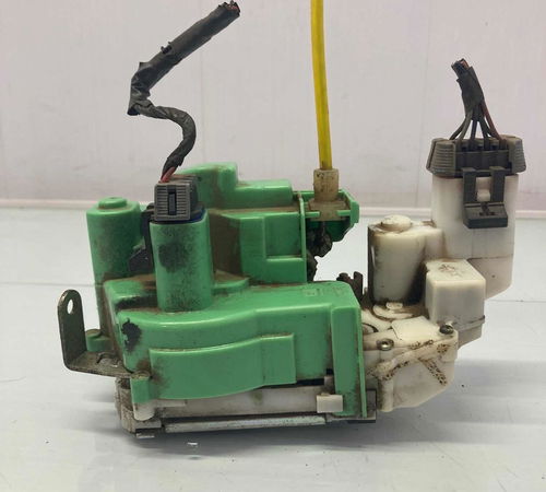Fechadura Traseira Direita Chevrolet Vec...