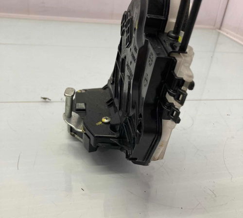 Fechadura Traseira Direita Toyota Corolla 2015/2017