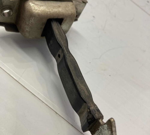 Limitador Porta Traseira Direita Toyota Corolla 2015/2017