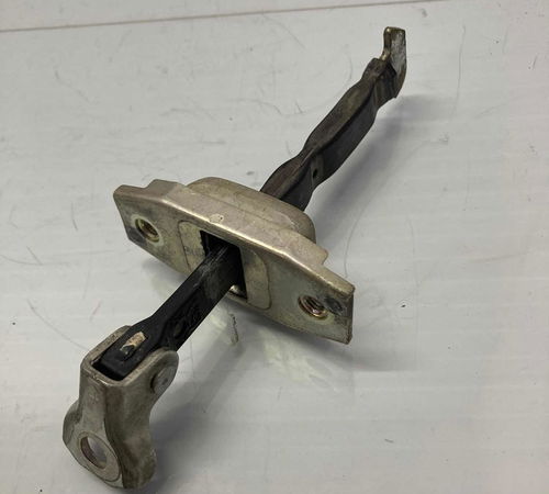 Limitador Porta Traseira Direita Toyota Corolla 2015/2017