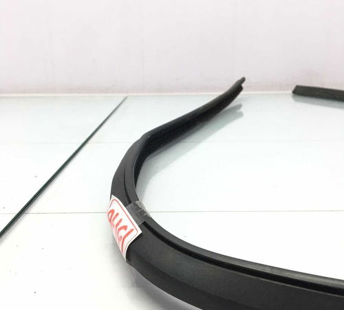 Borracha Canaleta Traseira D. Chevrolet Corsa Classic 00/10