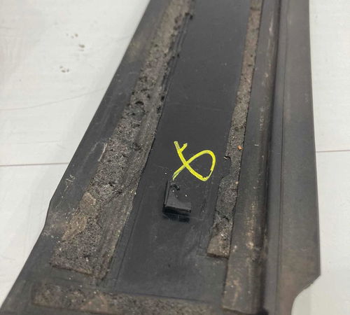 Friso Quadro Janela T.d Toyota Corolla 15/17