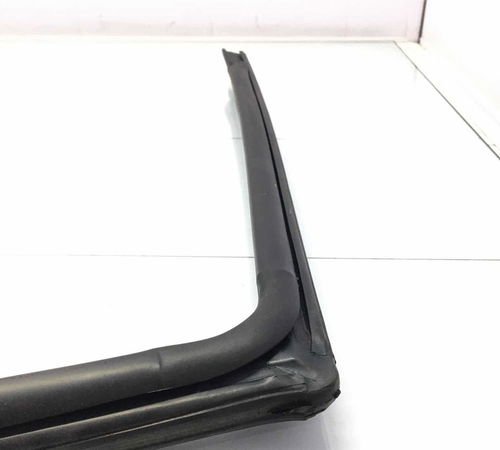 Borracha Canaleta Traseira Direita Renault Duster 2016
