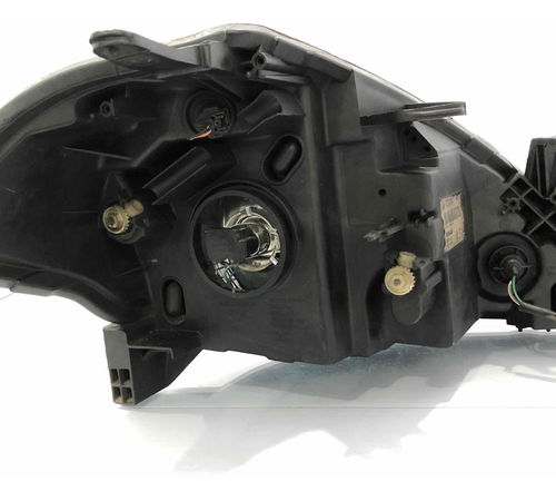 Farol Esquerdo Nissan Tiida 2008/2015 Com Detalhes
