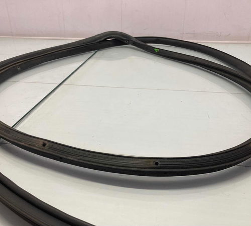 Borracha Vedação Traseira Direita Toyota Corolla 15/17