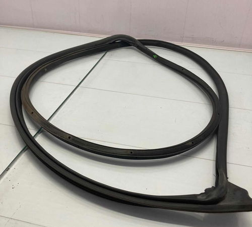 Borracha Vedação Traseira Direita Toyota Corolla 15/17