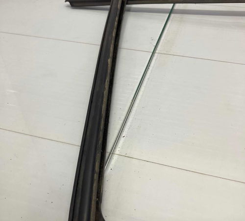 Borracha Canaleta/pestana Traseira Direita Volkswagen Fox 13