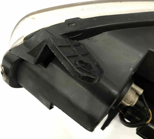 Farol Direito Jac J3 2010/2013