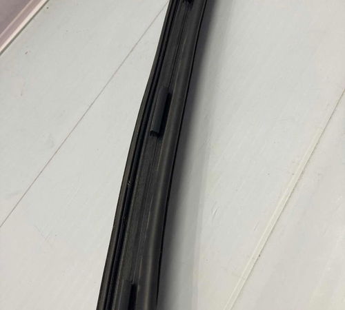 Borracha Canaleta Traseira Direita Vw Polo Sedan 2012
