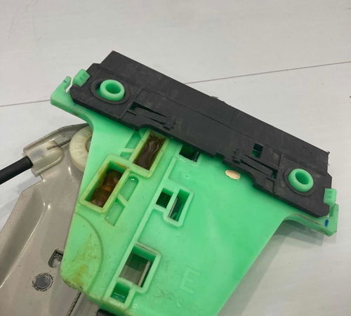 Máquina De Vidro Traseira Esquerda Volkswagen Fox 2013
