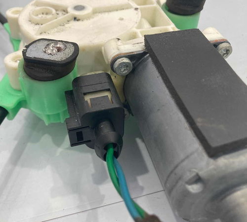Máquina De Vidro Traseira Esquerda Volkswagen Fox 2013