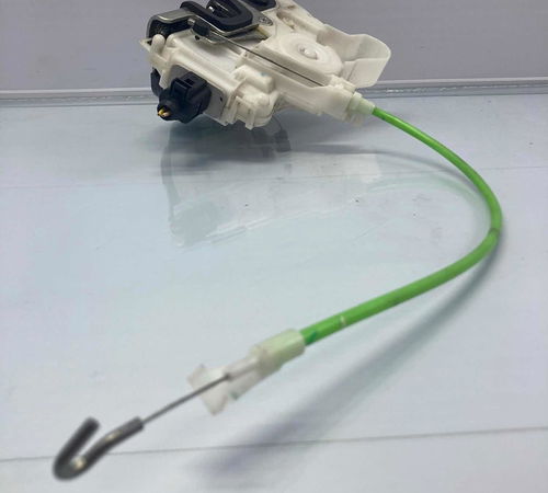 Fechadura Traseira Esquerda Volkswagen Fox 2013