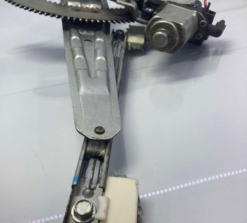 Máquina De Vidro Traseiro Esquerdo Nissan Tiida 08/14