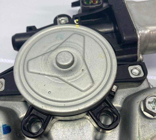 Máquina De Vidro Traseiro Esquerdo Nissan Tiida 08/14