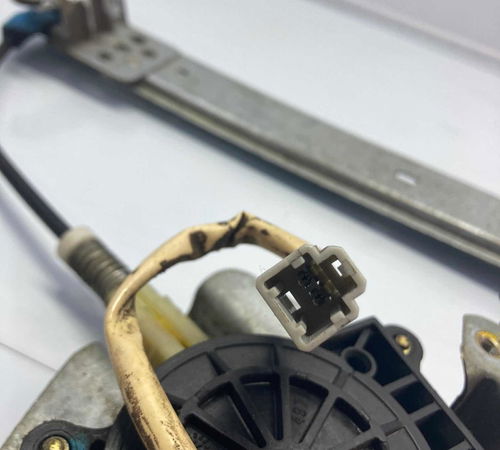Máquina De Vidro Traseiro Esquerdo Honda Fit 2003/2008
