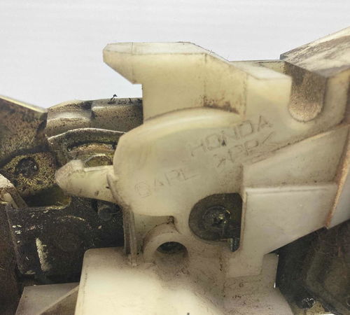 Fechadura Traseira Esquerda Honda Fit 2003/2008